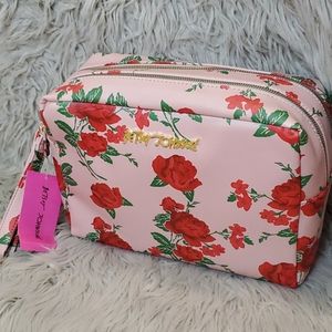 Betsy Johnson Storage Bag
